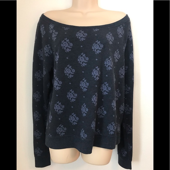 Gilly Hicks Tops - Gilly Hicks Off Shoulder Sweatshirt